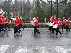 På geledd 